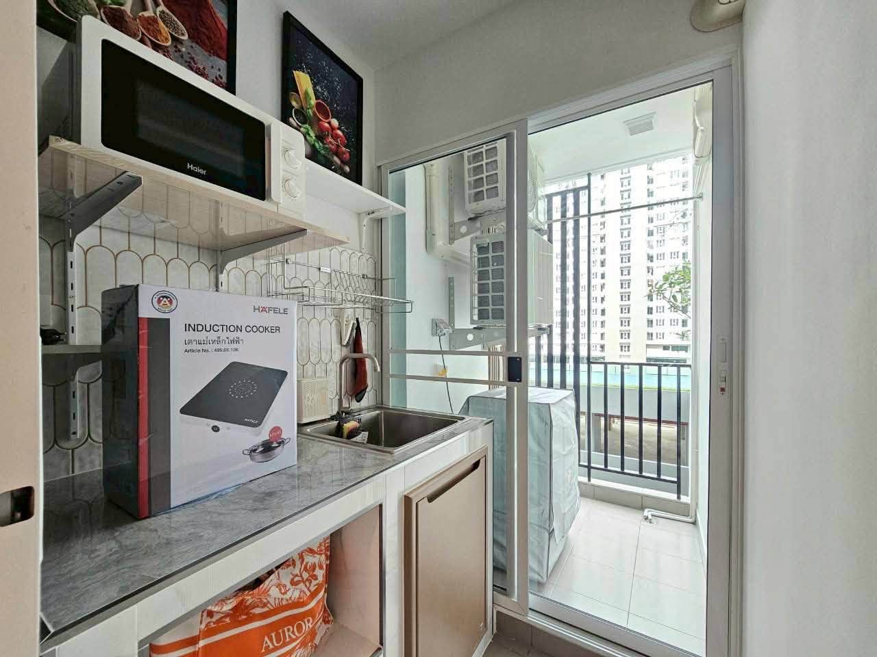 1BR condo in Bang Na — photo 4