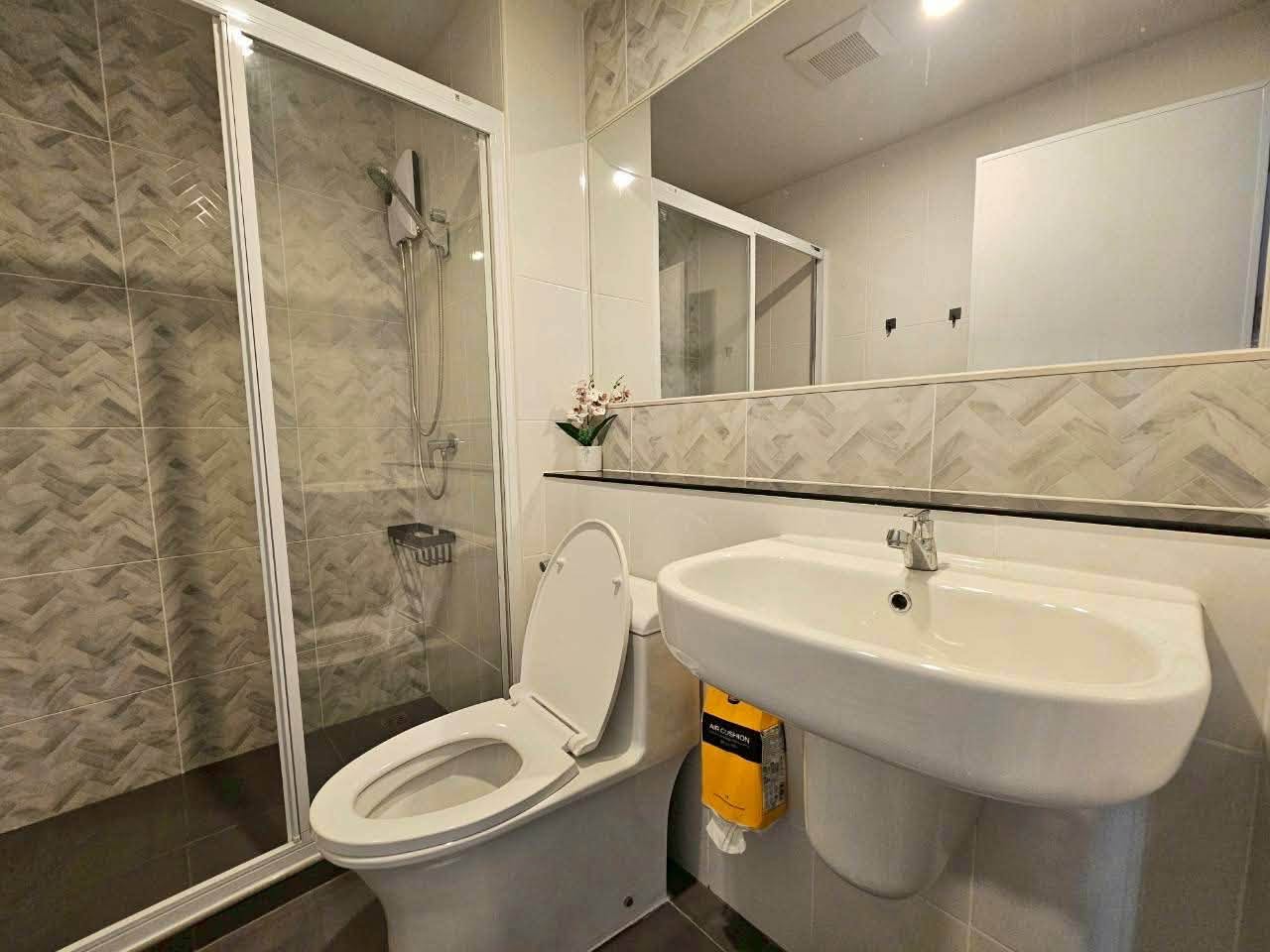 1BR condo in Bang Na — photo 5