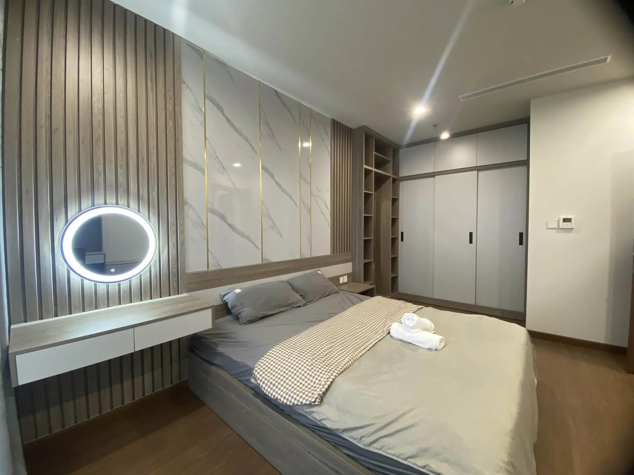 2BR apartment in My Dinh — photo 4