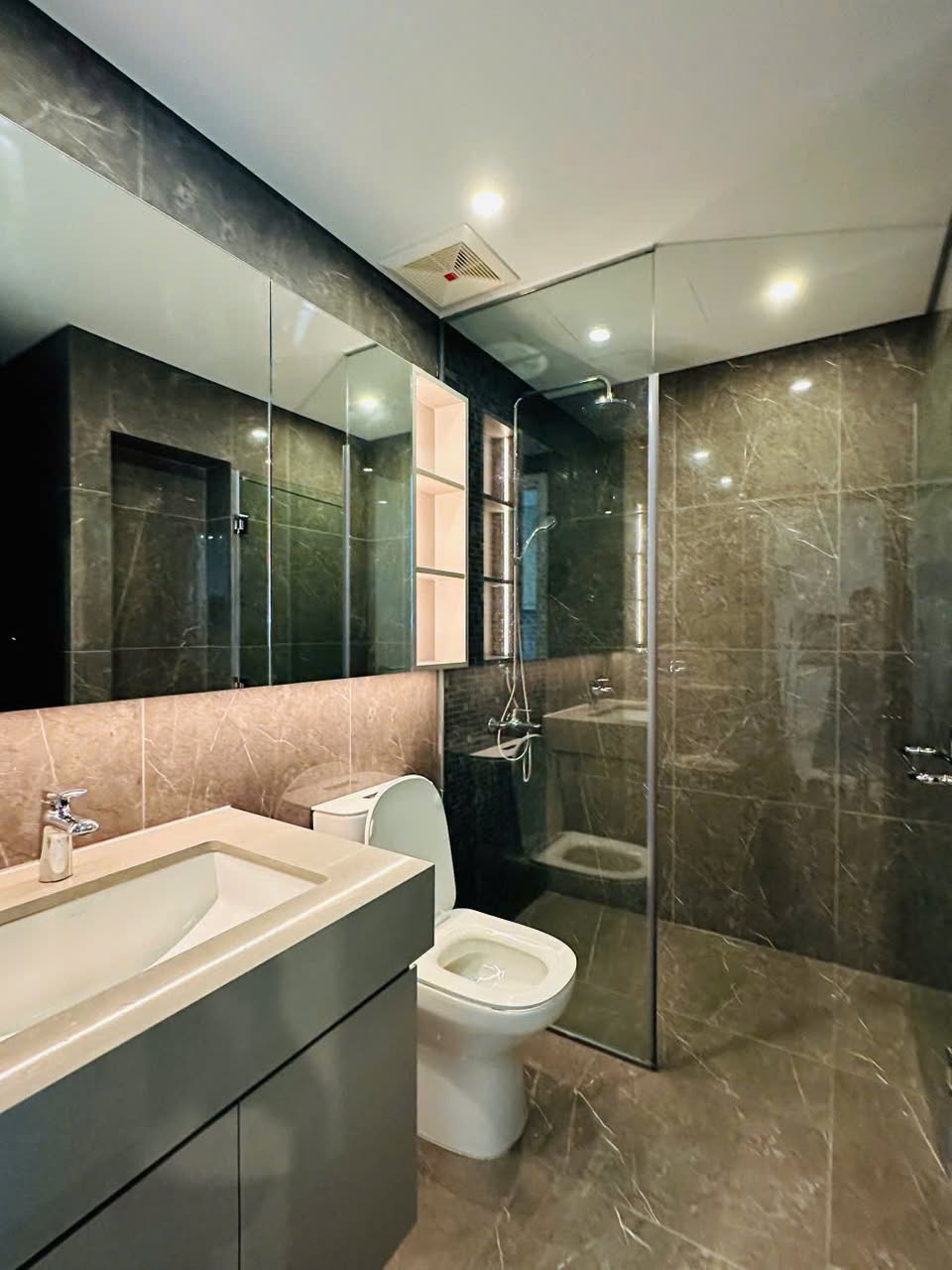 1BR apartment in Da Nang — photo 4