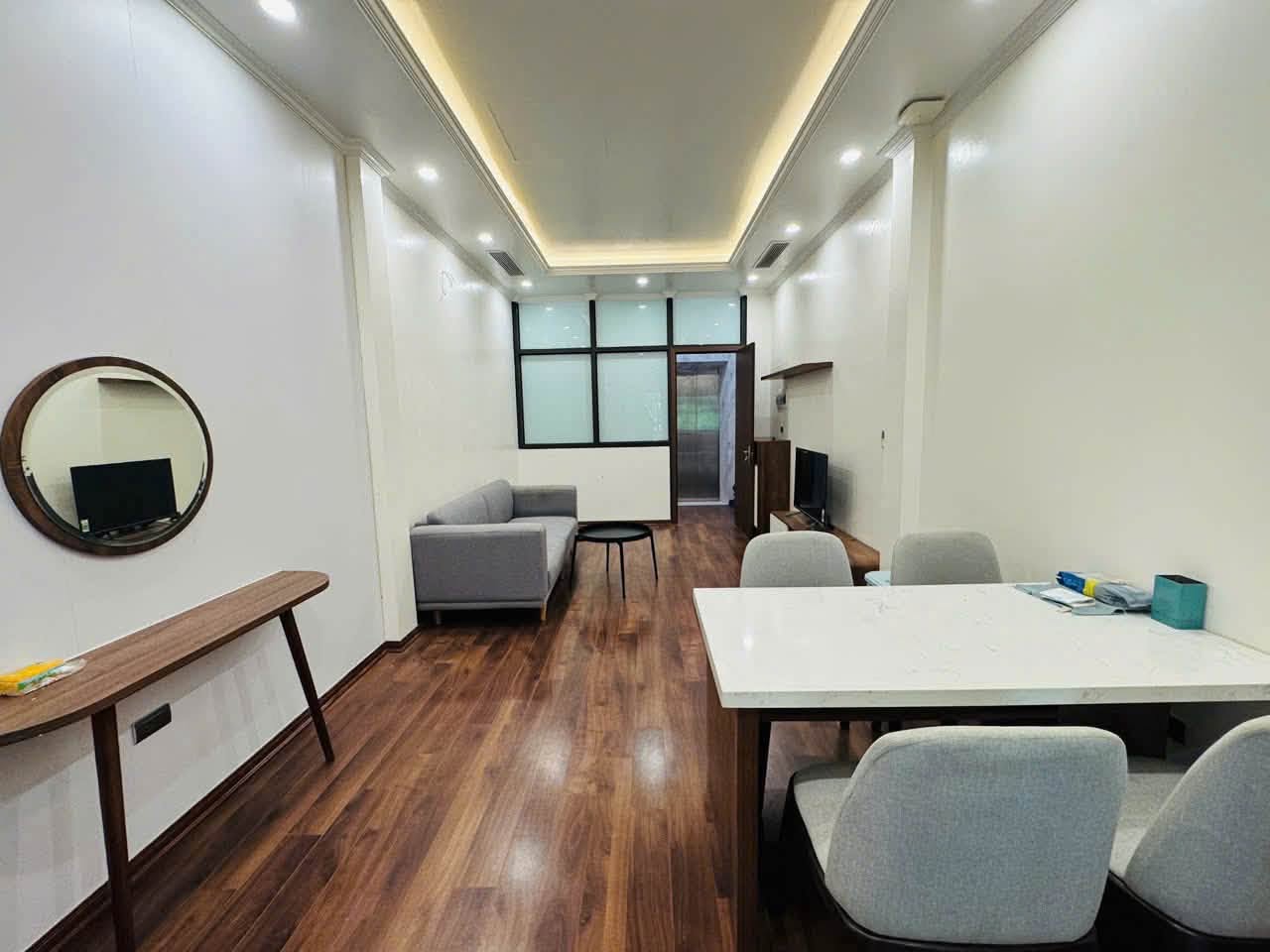 1BR apartment in Hai Ba Trung — photo 4