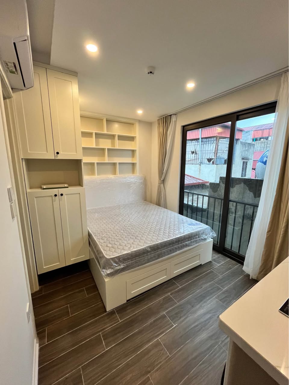 Studio apartment in Tay Ho — photo 3