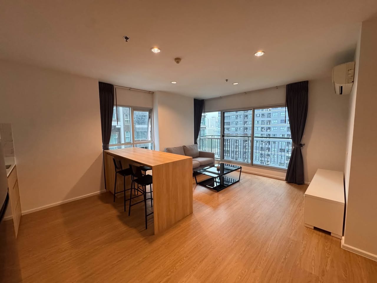 2BR condo in Rama 9 — photo 4