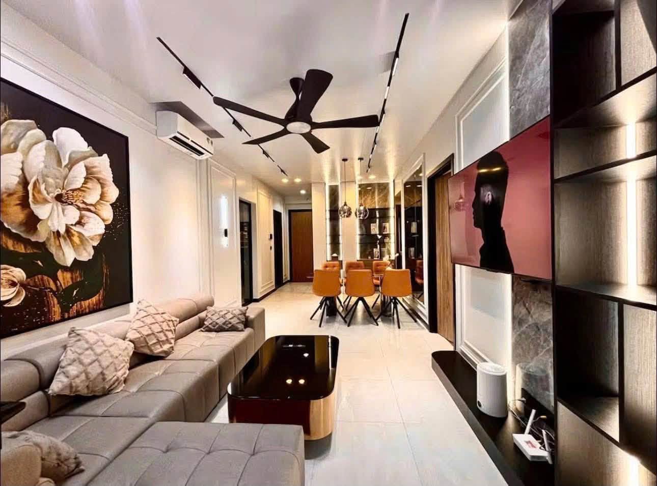 2BR apartment in District 4 — photo 2