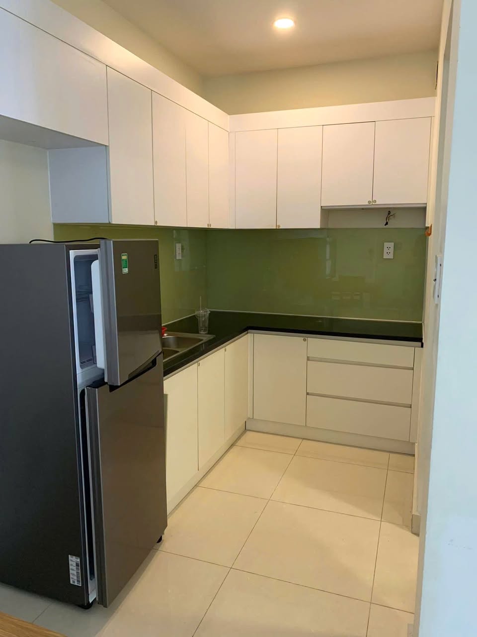2BR apartment in Ho Chi Minh City — photo 3