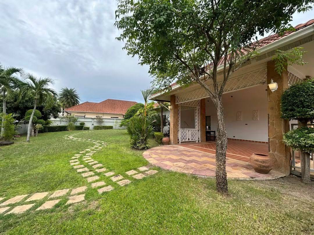 4BR villa in East Pattaya — photo 3