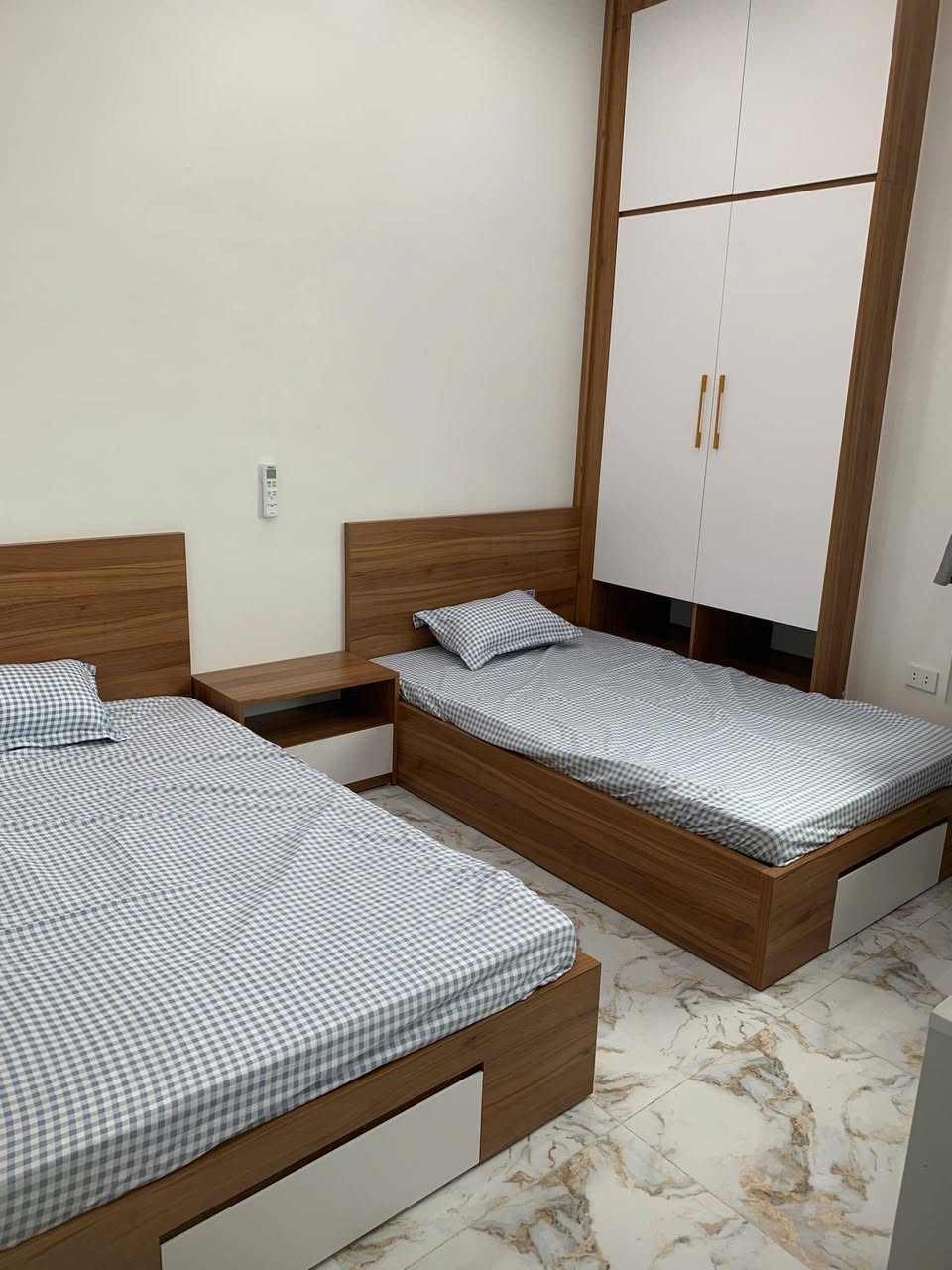 2BR apartment in Mễ Trì — photo 2