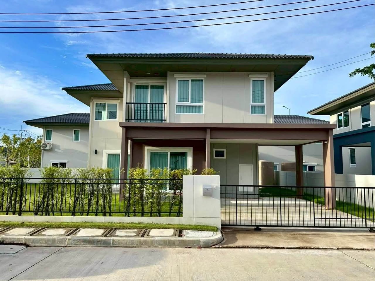 4BR house in Kathu — photo 2