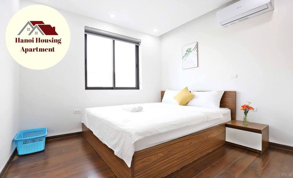 2BR apartment in Tay Ho — photo 2