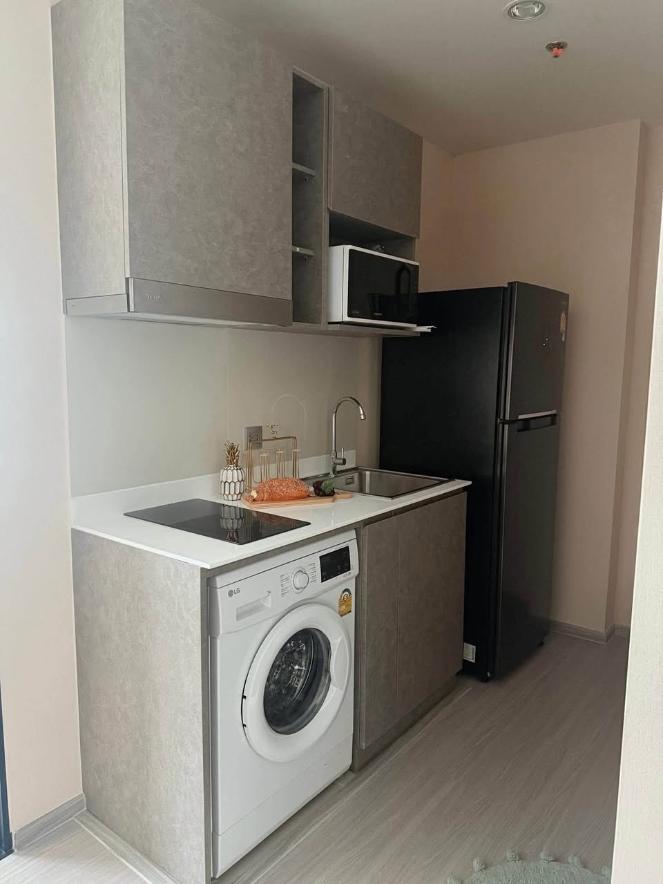 1BR condo in Chang Erawan — photo 5
