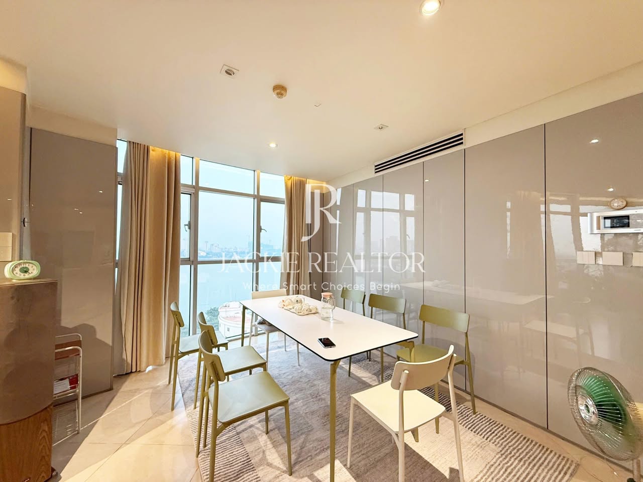 2BR apartment in Hoan Kiem — photo 5