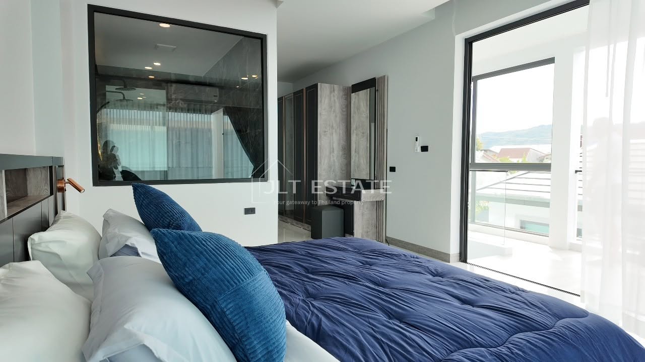 4BR villa in Chalong — photo 5