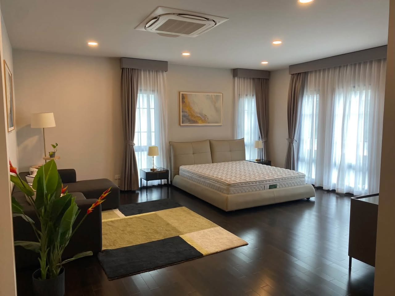 5BR house in Bang Na — photo 4