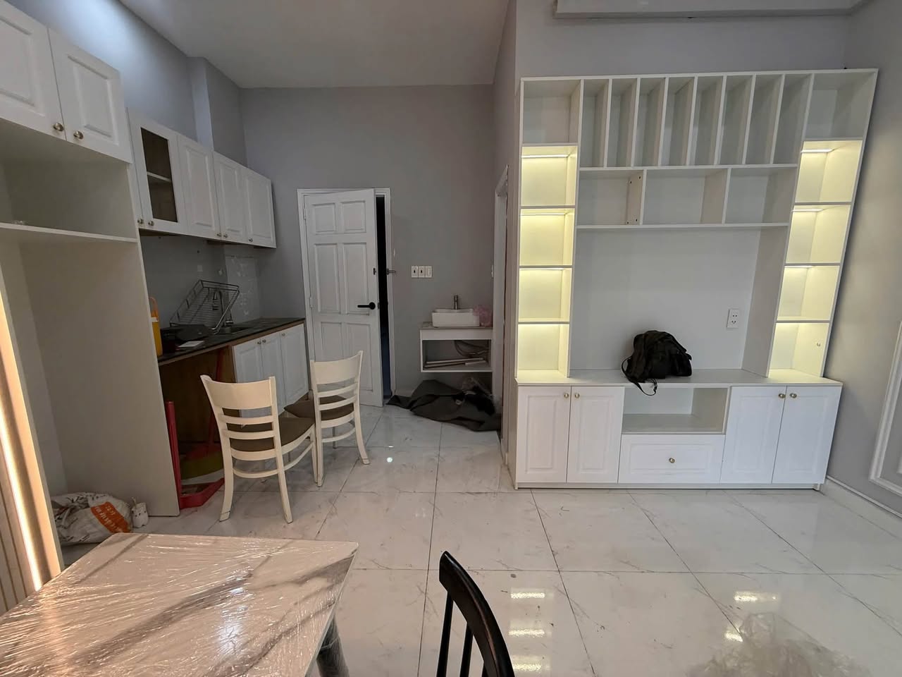 1BR apartment in Phu Nhuan — photo 5