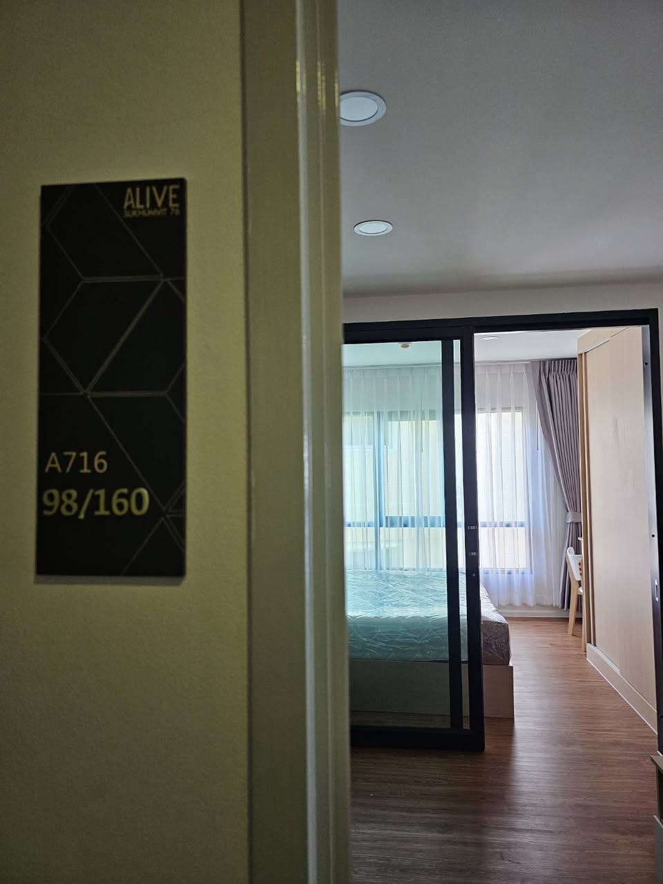 1BR condo in Sukhumvit — photo 3