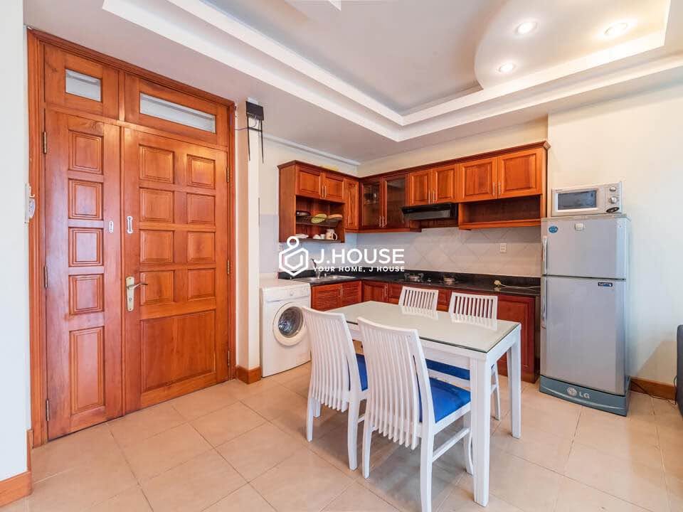 2BR apartment in District 2 — photo 3
