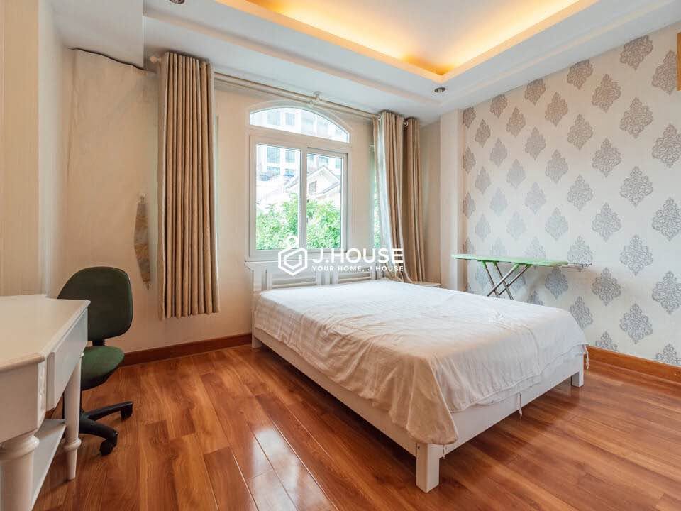 2BR apartment in District 2 — photo 4