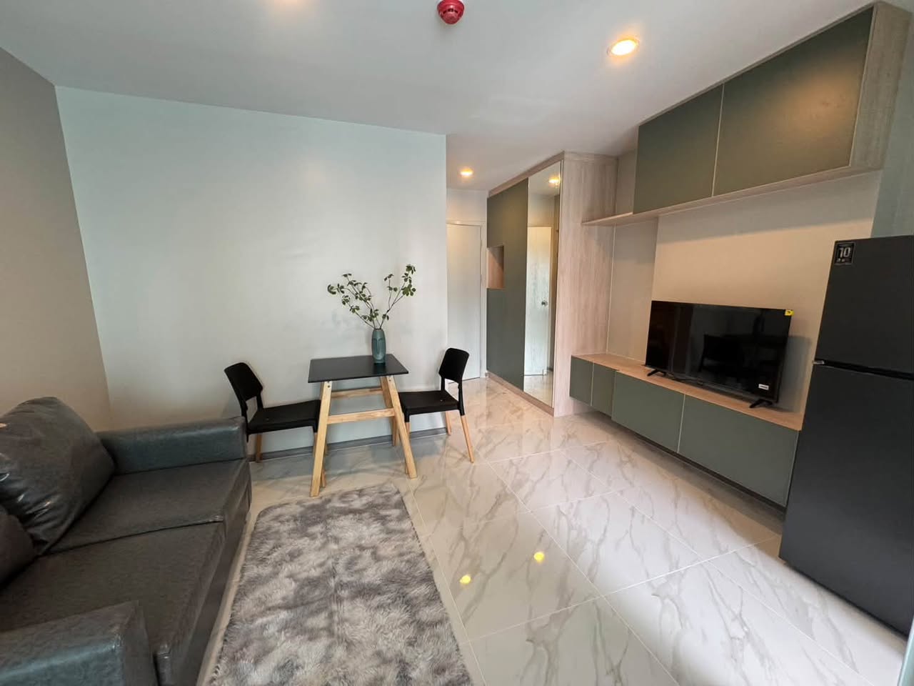 1BR condo in Bang Na — photo 2