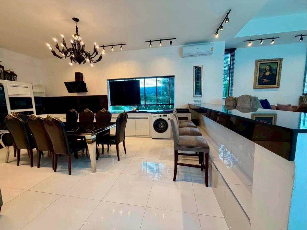 7BR villa in South Pattaya — photo 3
