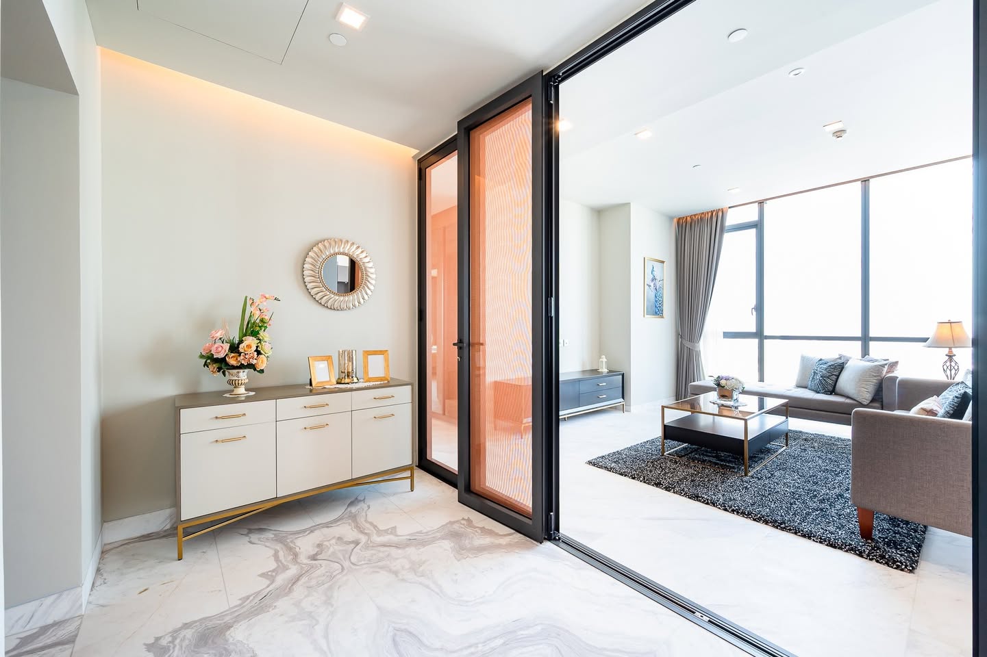 2BR condo in Thonglor — photo 3