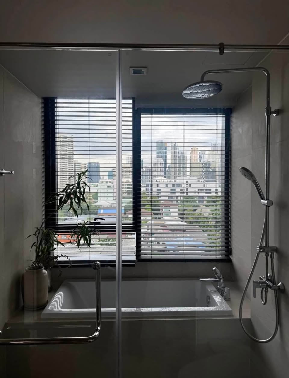 2BR apartment in Thonglor — photo 5