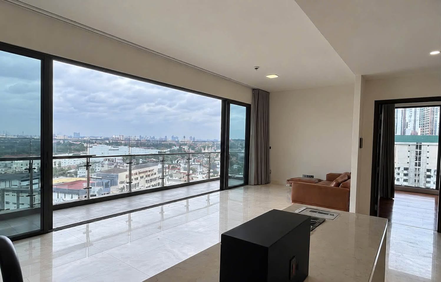 4BR apartment in Thao Dien — photo 2