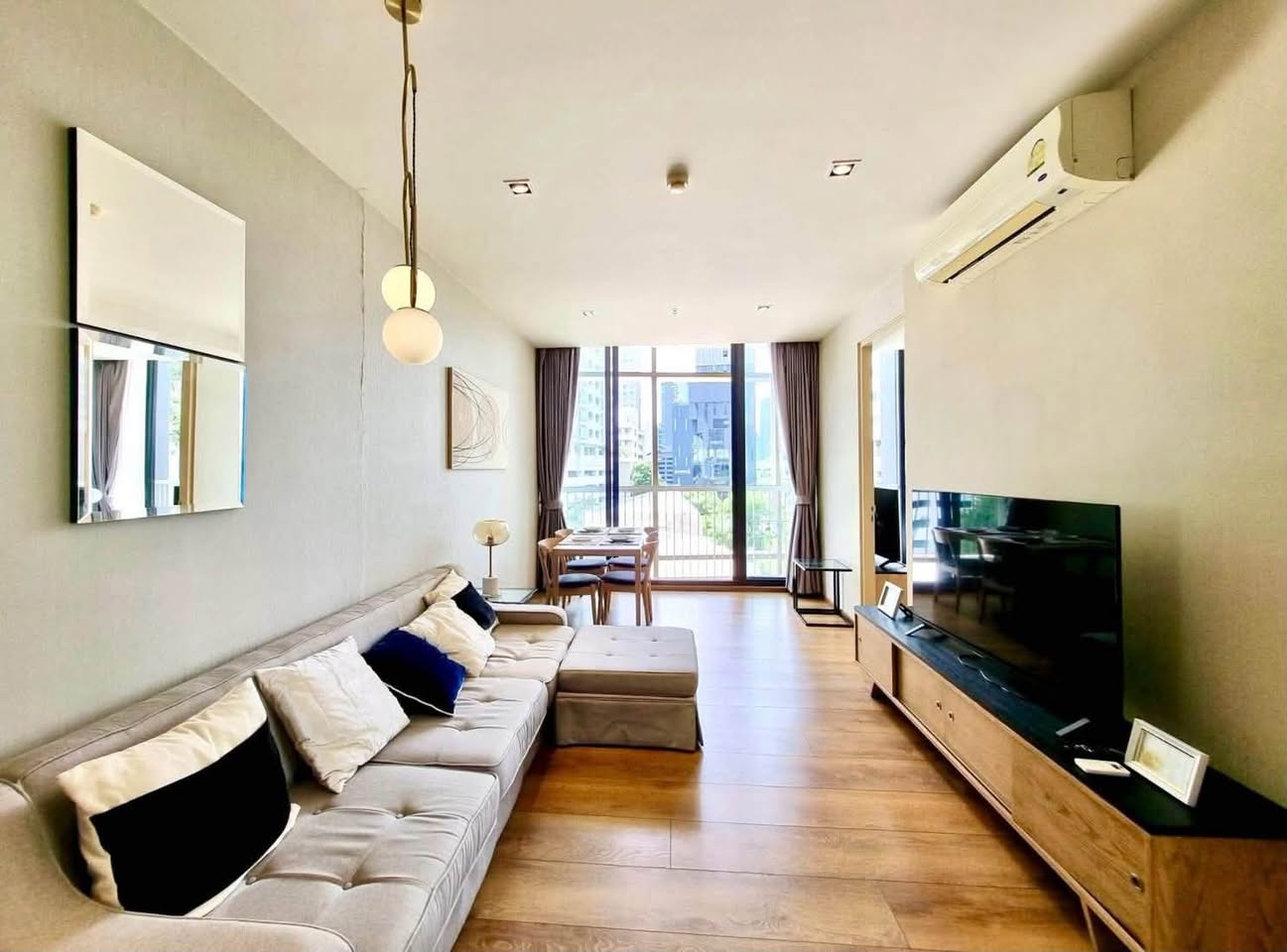 2BR apartment in Phrom Phong — photo 2