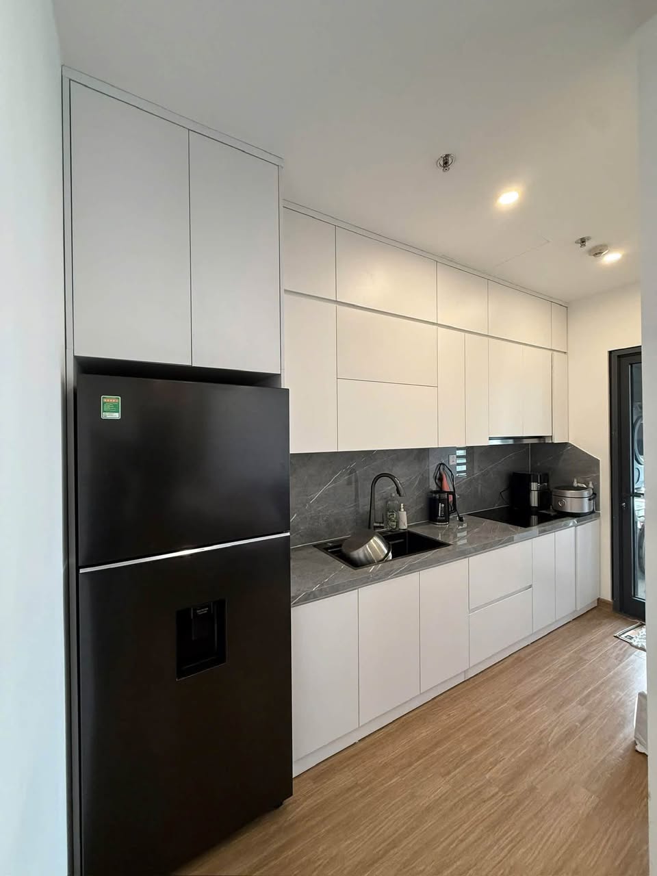 2BR apartment in Tay Ho — photo 3