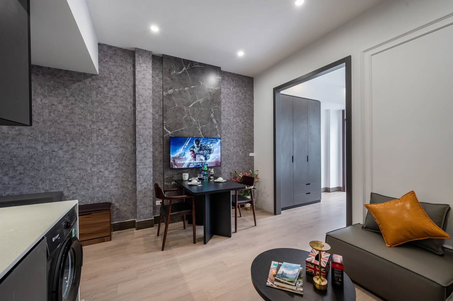 1BR studio in Cau Giay — photo 4