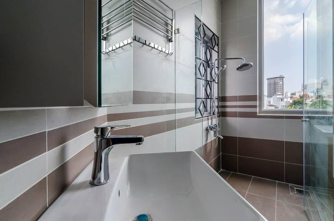 1BR apartment in Phu Nhuan — photo 4