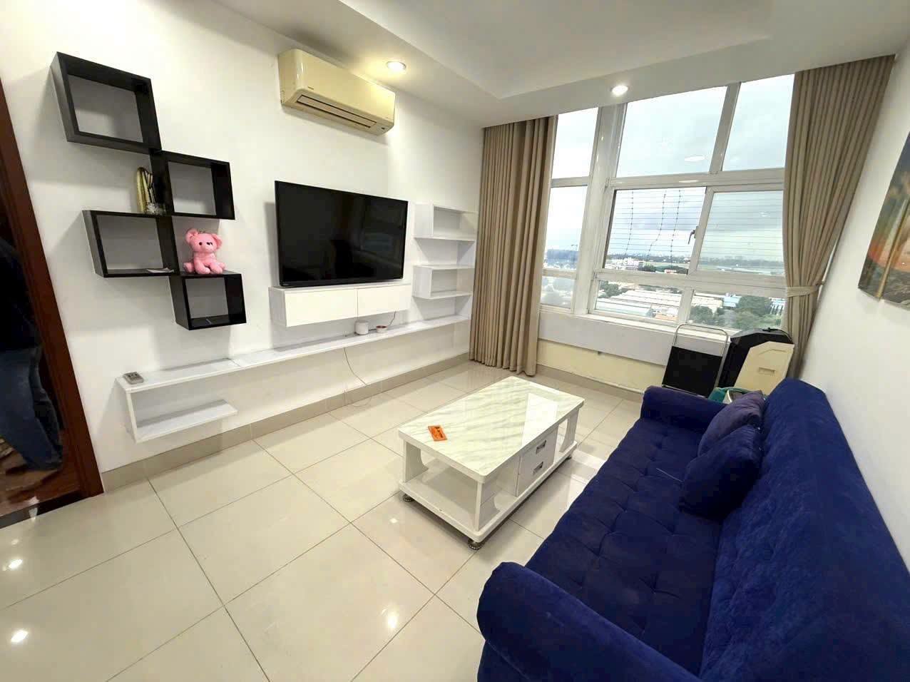 apartment in Tan Binh — photo 2