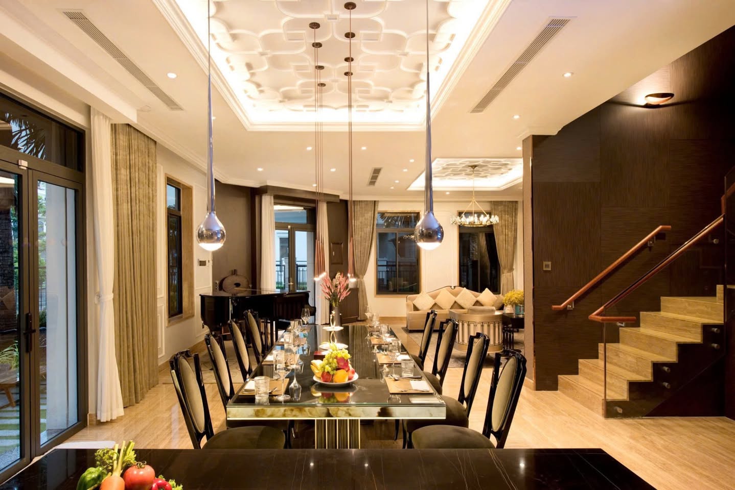 5BR villa in District 2 — photo 2