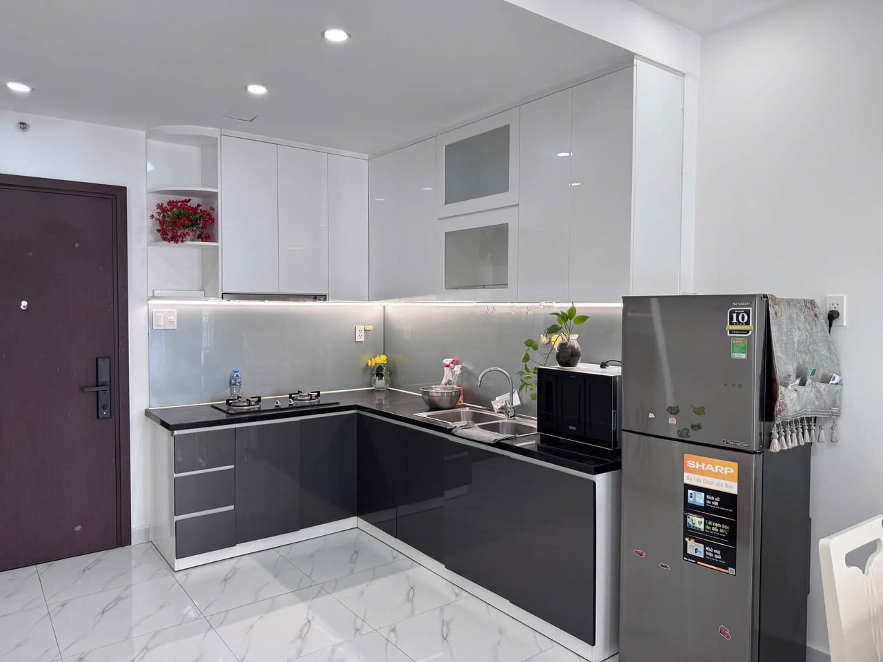 2BR house in Ho Chi Minh City — photo 3
