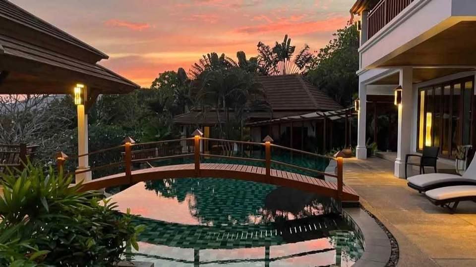 5BR villa for sale in Nai Harn — photo 3