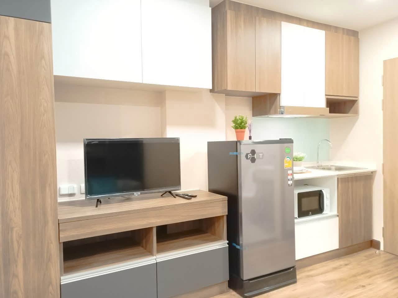 Studio condo in MRT Phaya Thai — photo 3
