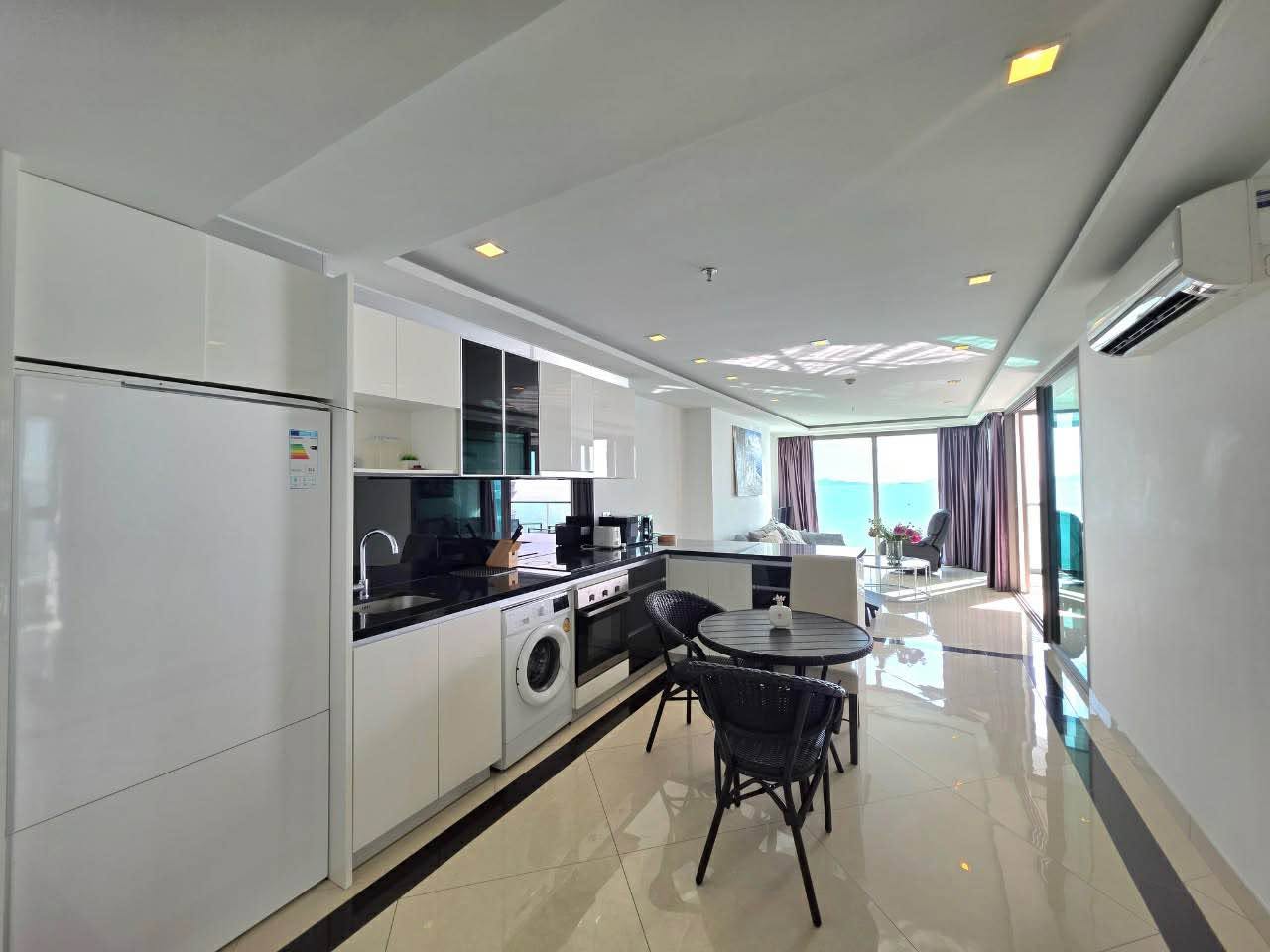 2BR condo in Wongamat — photo 3