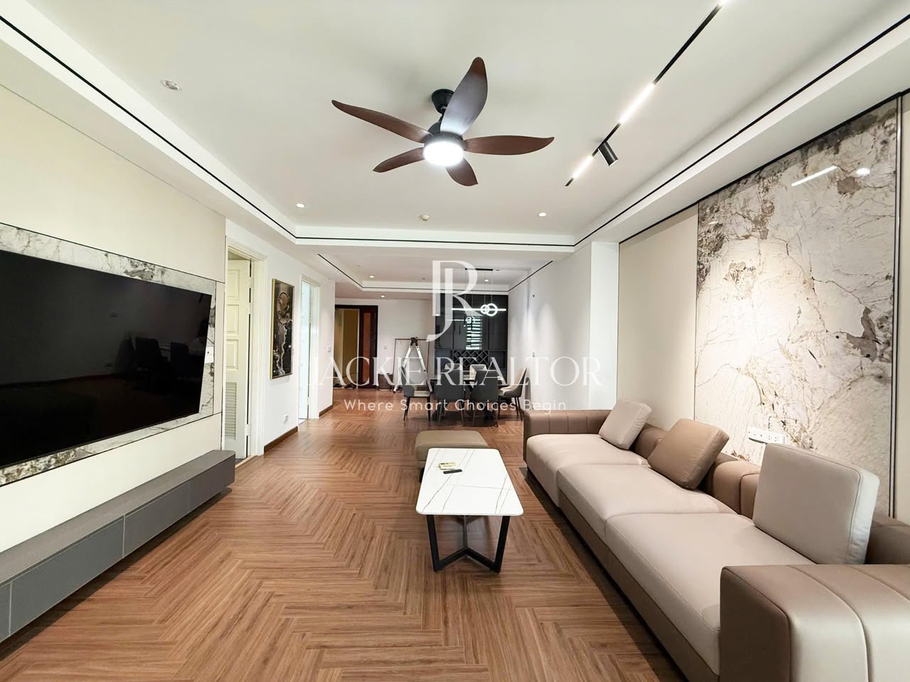 3BR apartment in Tay Ho — photo 2