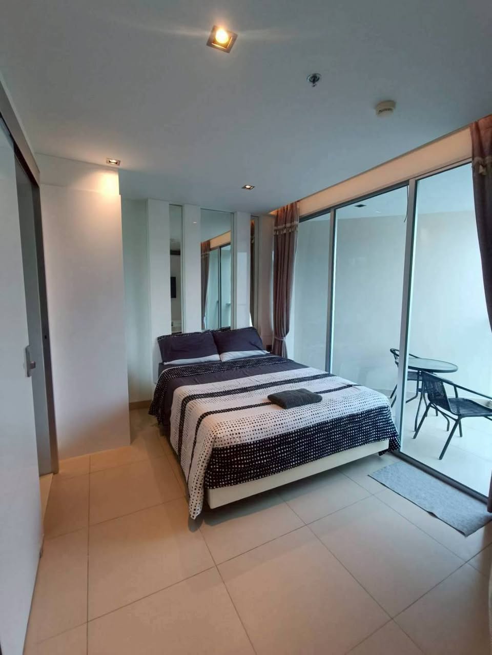 2BR condo in Pratumnak — photo 4