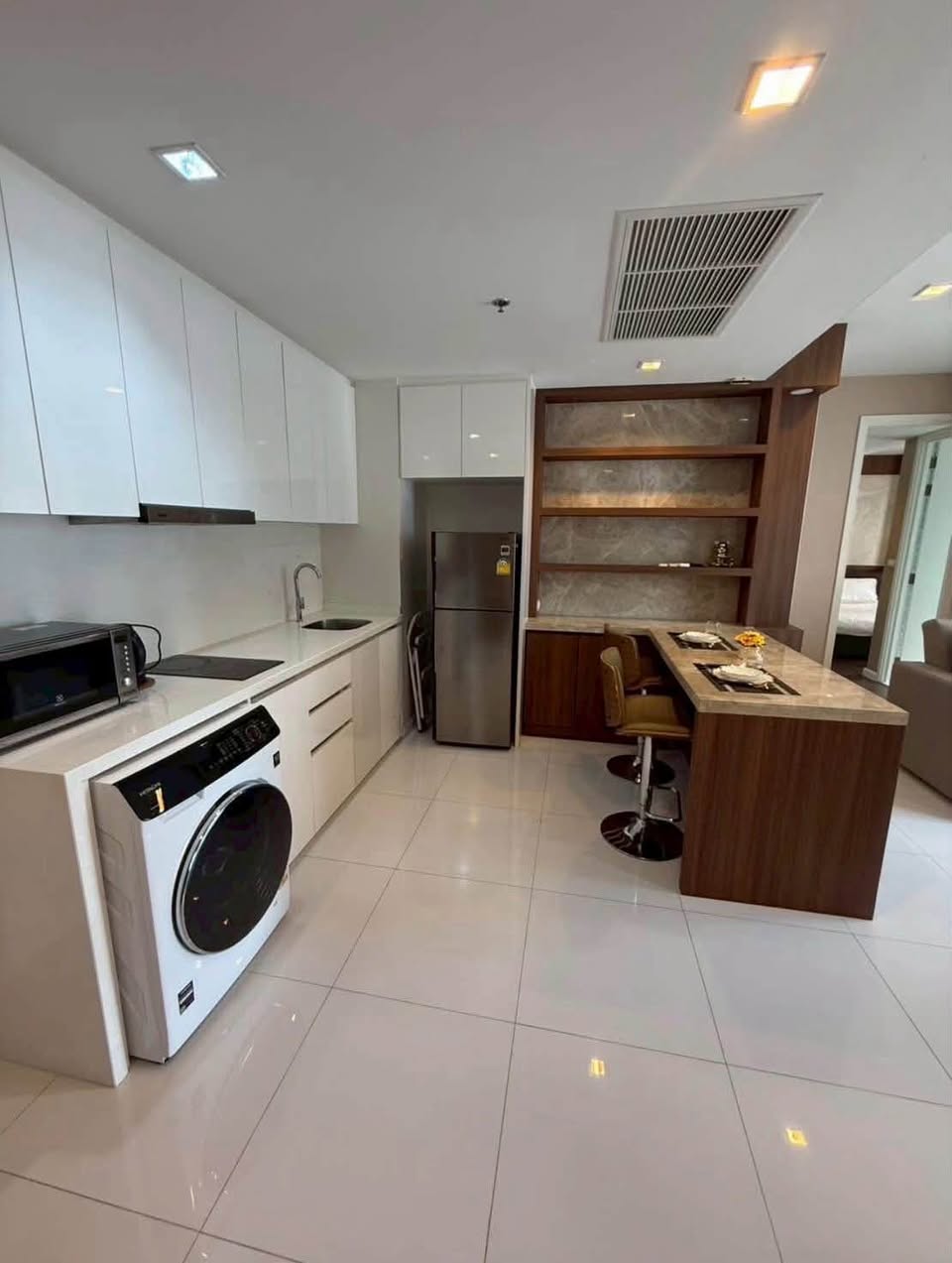 2BR condo in Sathorn — photo 4
