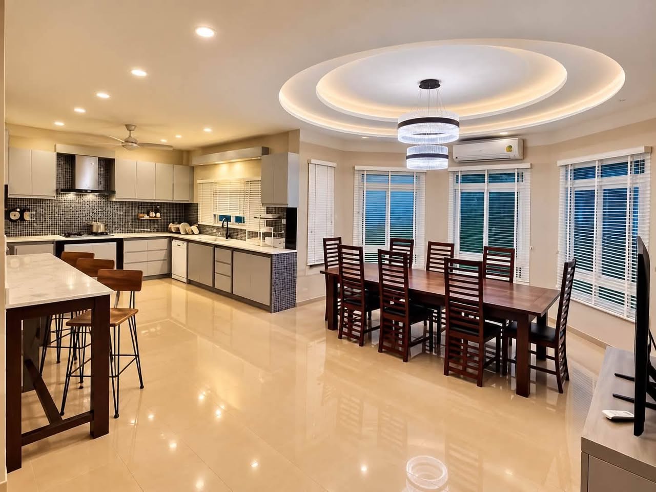 4BR villa in East Pattaya — photo 4