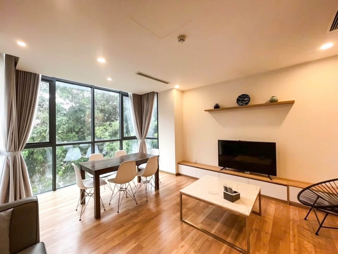 2BR apartment in Ba Dinh — photo 3