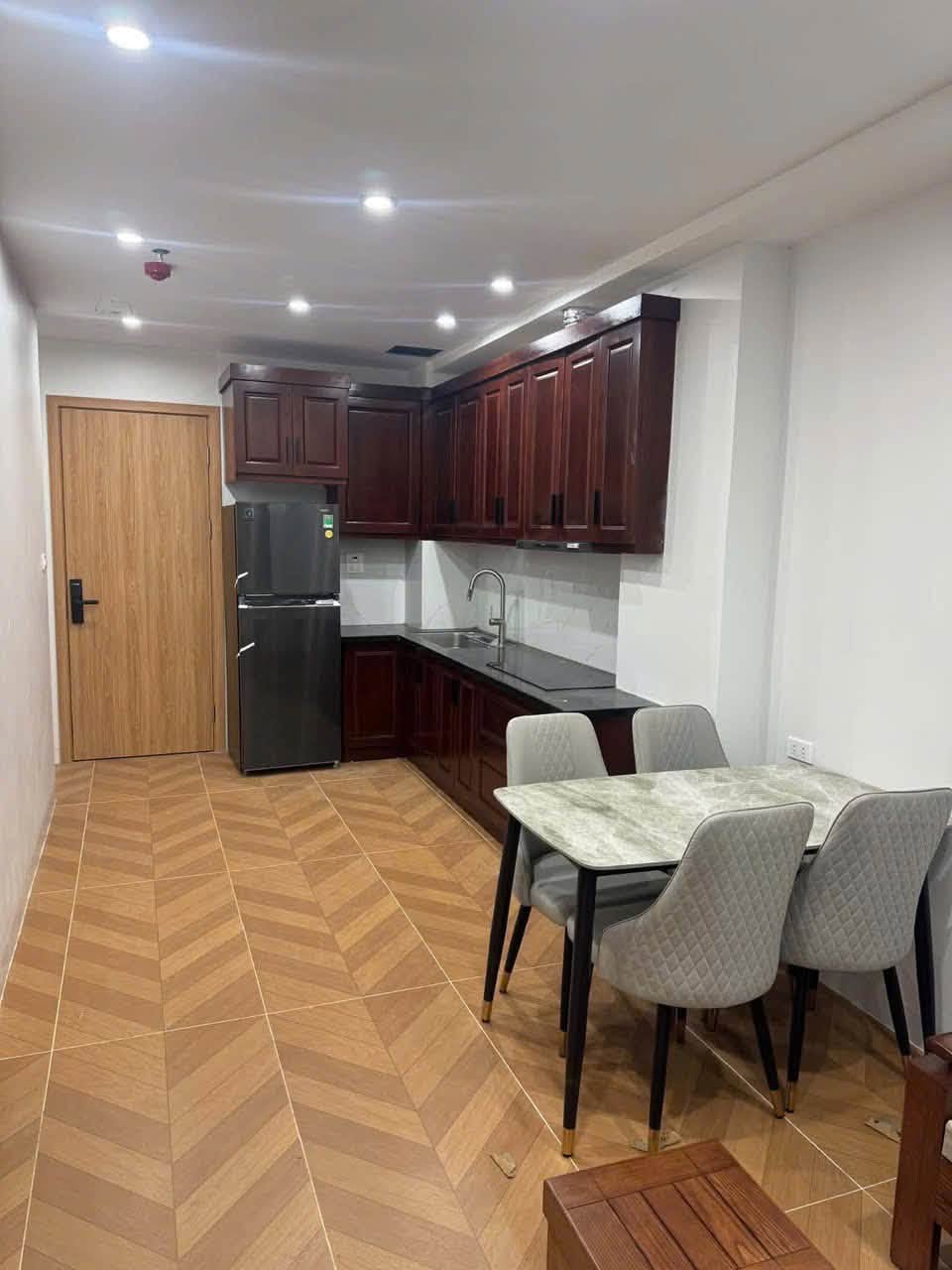 2BR room in Tay Ho — photo 2