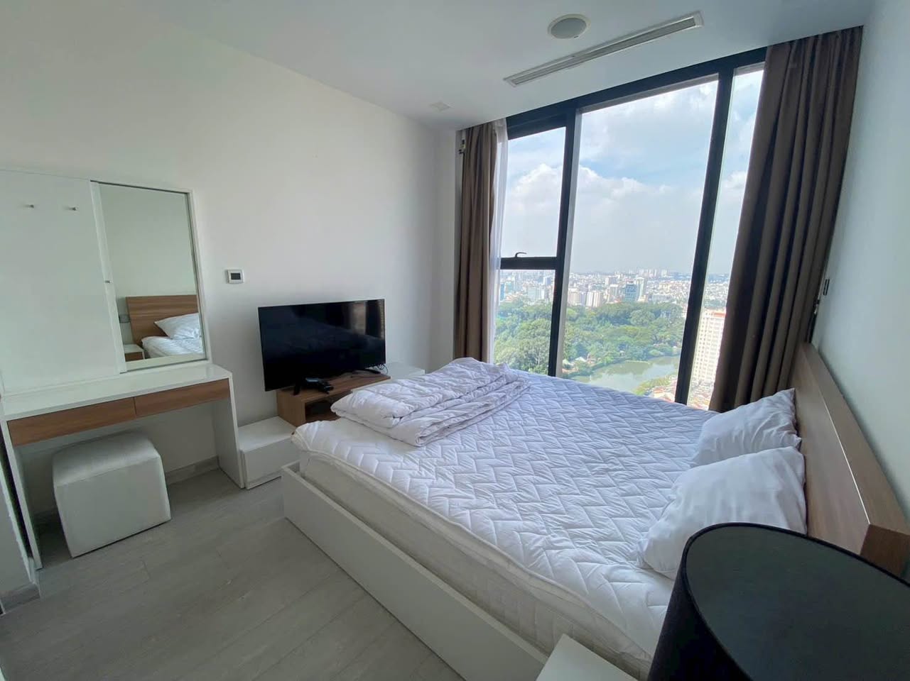 2BR apartment in District 7 — photo 3