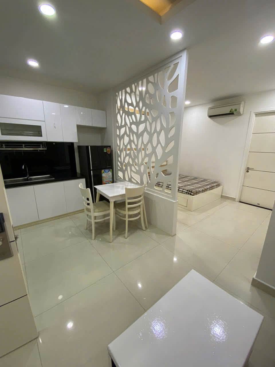 2BR apartment in District 5 — photo 2
