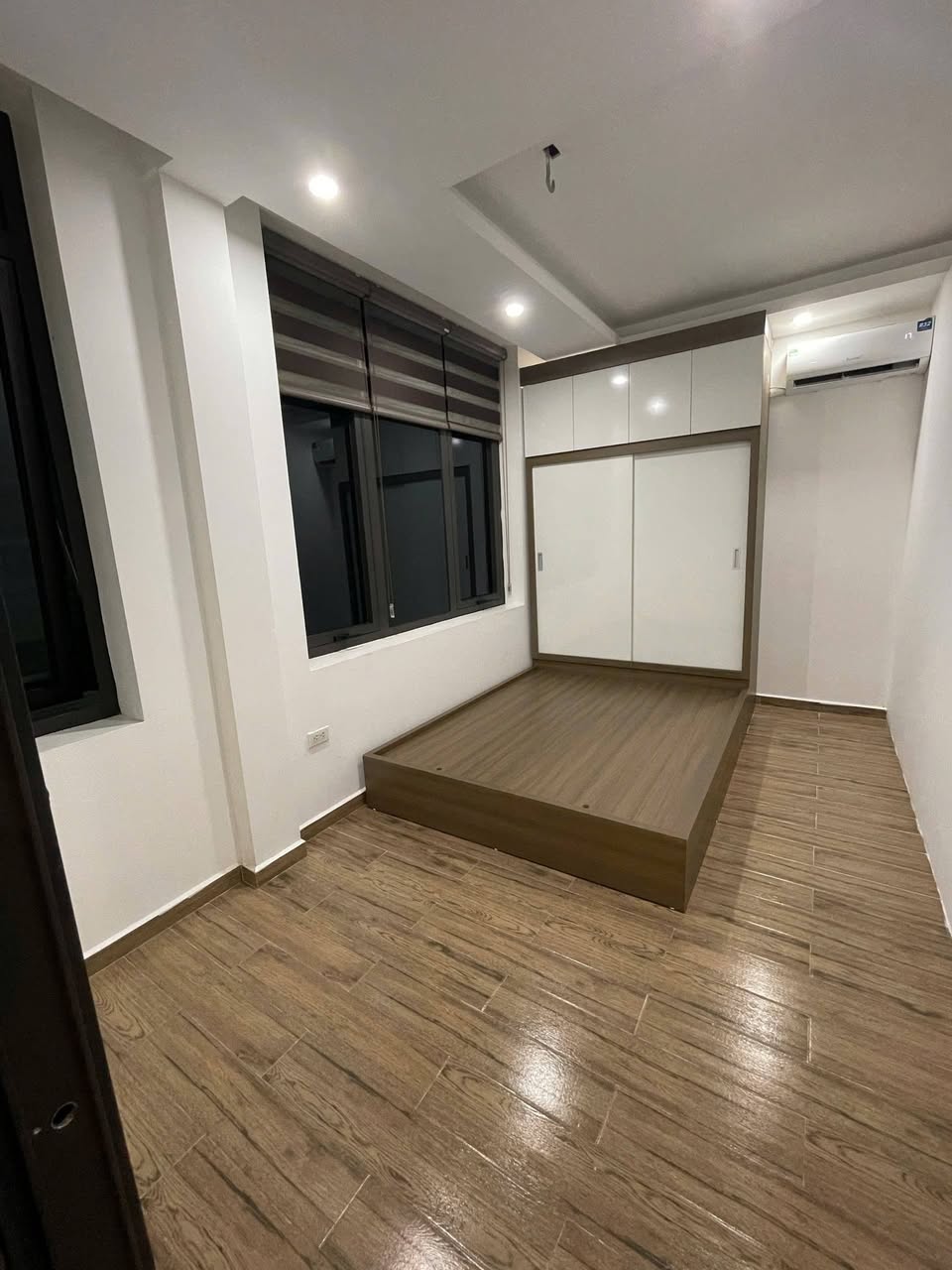 2BR apartment in Ba Dinh — photo 3
