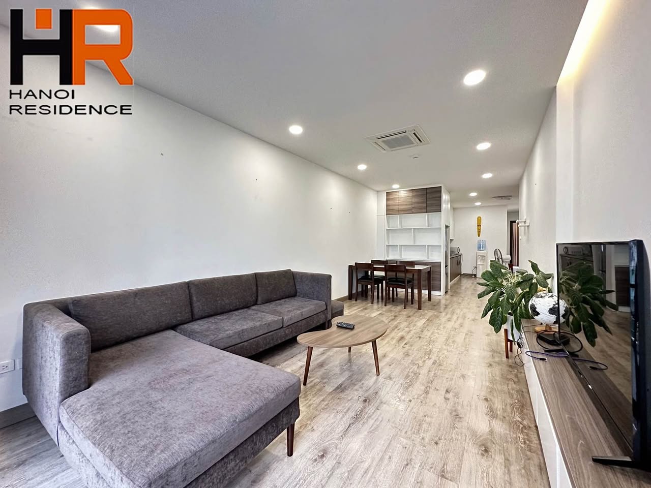 2BR apartment in Tay Ho — photo 3