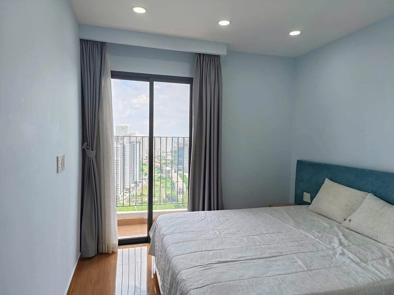 2BR apartment in District 7 — photo 4