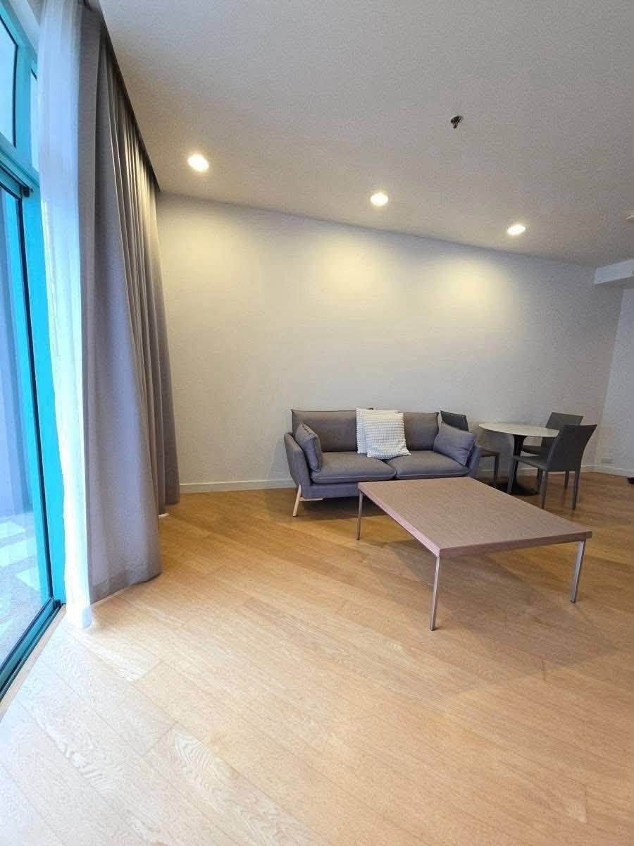 1BR apartment in Riverside — photo 3