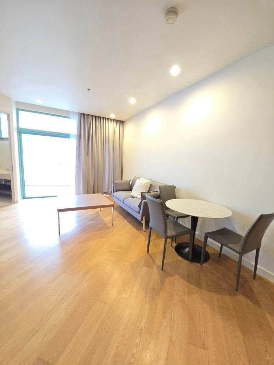 1BR apartment in Riverside — photo 5