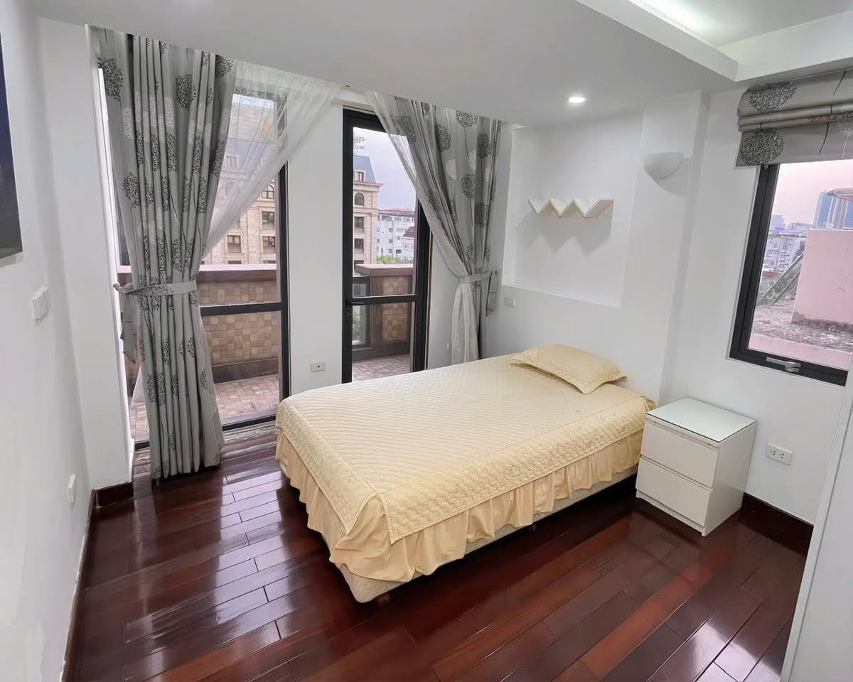 2BR apartment in Hoan Kiem — photo 2